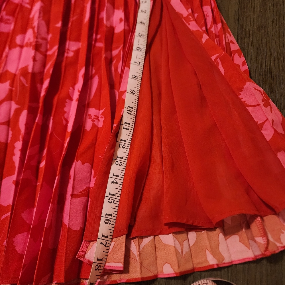Lulu’s Vibrant Moment Floral Pleated Lace-Up Midi Dress NWT Red & Pink Med - Picture 5 of 13